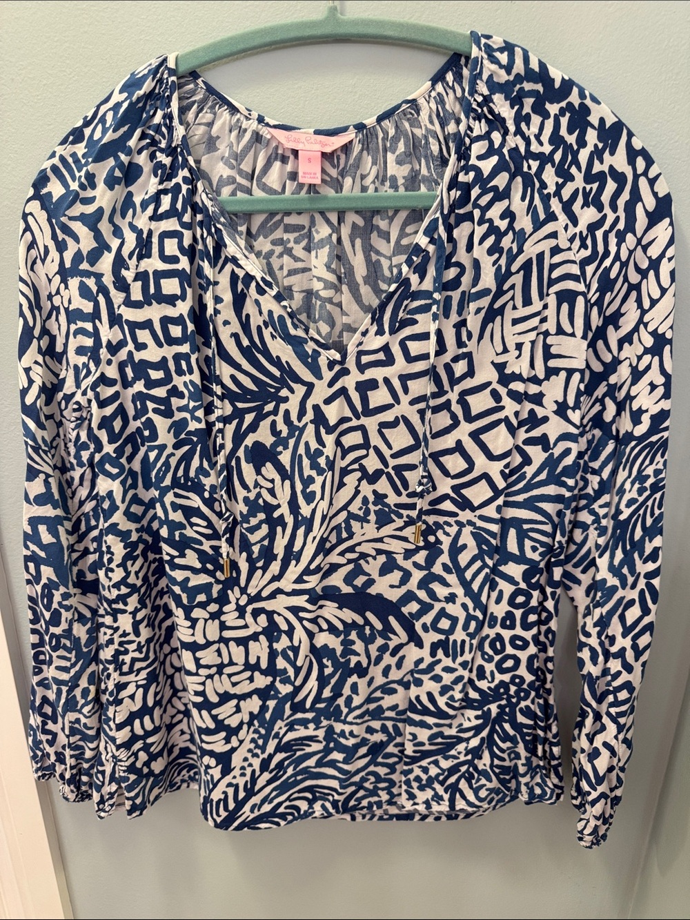 Lilly Pulitzer Navy & White Abstract V-Neck Blouse